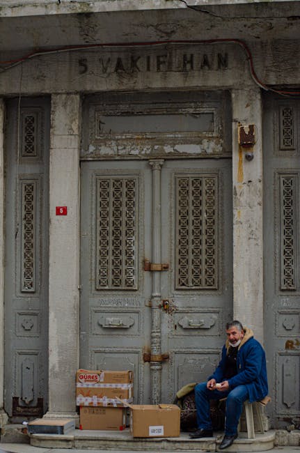 Banking Tradition and Innovation